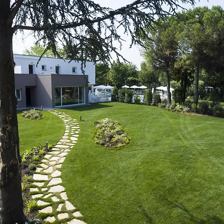 Relais Clodia * Λατζίζε