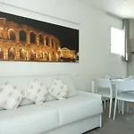 Relais Clodia מלון *