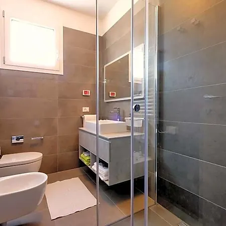فندق Relais Clodia لاتيزي