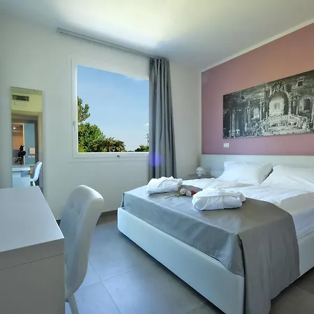 فندق Relais Clodia