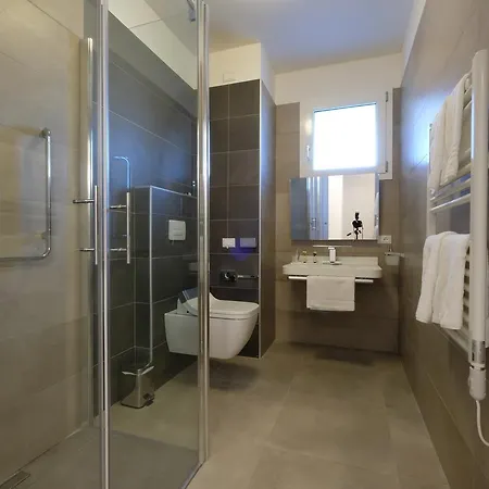Relais Clodia لاتيزي