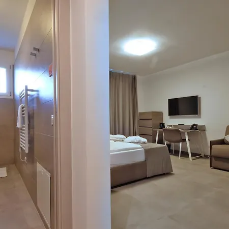 Relais Clodia لاتيزي