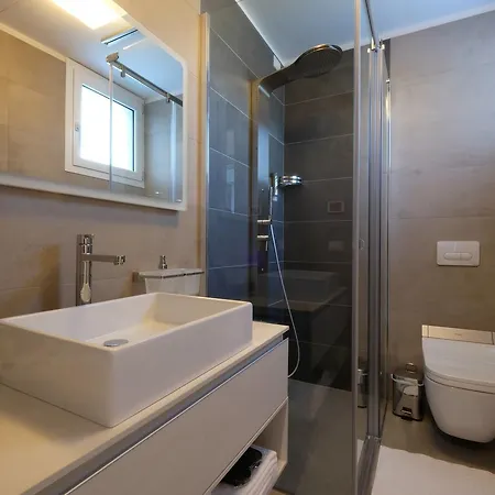 Relais Clodia لاتيزي