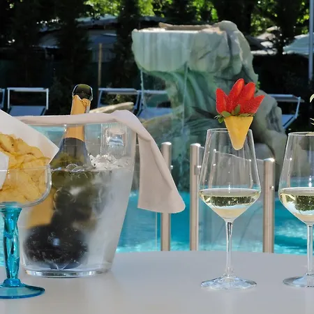 Relais Clodia فندق *
