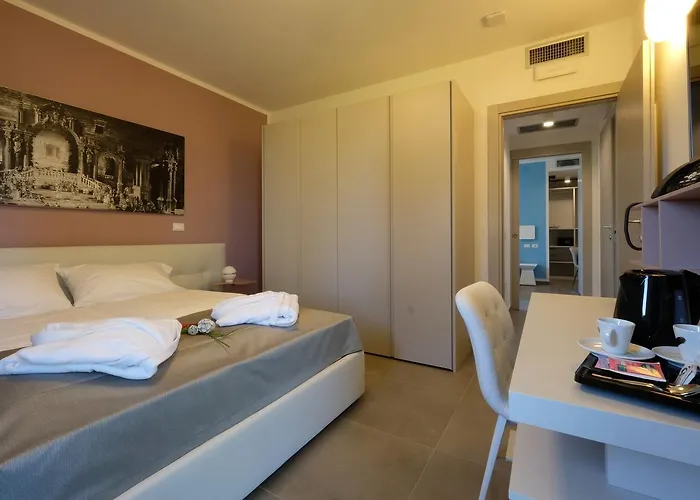 Hotel Relais Clodia *